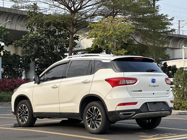 Trumpchi GS4 2015 Model 200T Manual Elite Version -u22744501 | ZEEX AUTO