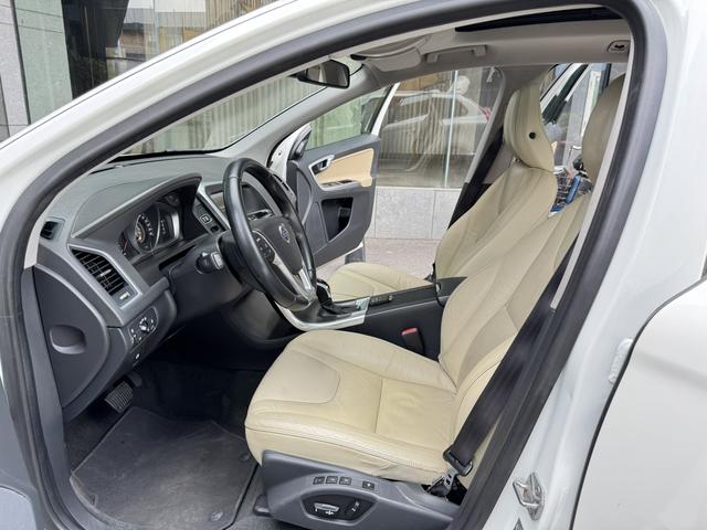 Volvo XC60 (Imported) 2014 Model T5 Zhiya Edition -u22605962 | ZEEX AUTO