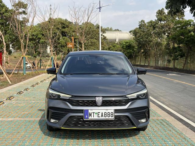 SAIC Motor Roewe i5 2021 Model 1.5L CVT Star Edition -u22729500 | ZEEX AUTO