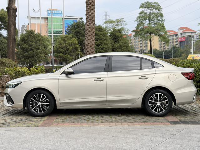 SAIC Motor Roewe i5 2021 Model 1.5L CVT Diamond Edition -u22742189 | ZEEX AUTO