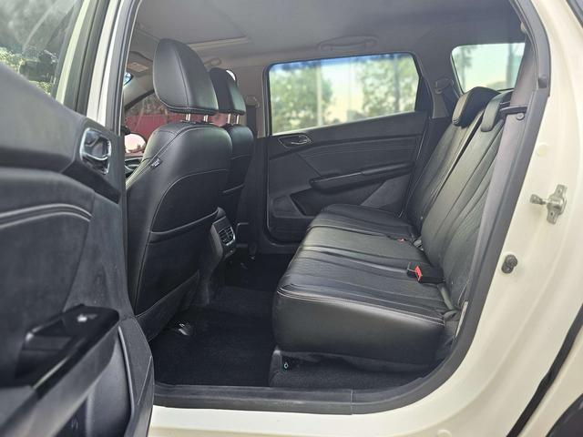SAIC-GM-Wuling Baojun 310W 2018 1.5L Automatic Luxury Edition (National V) -u21716739 | ZEEX AUTO