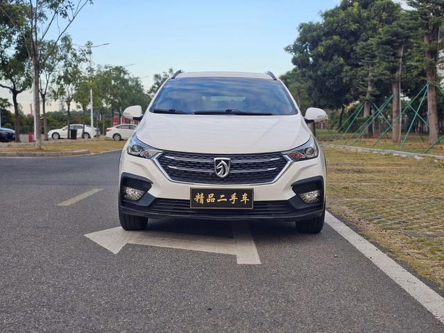 SAIC-GM-Wuling Baojun 310W 2018 1.5L Automatic Luxury Edition (National V) -u21716739 | ZEEX AUTO