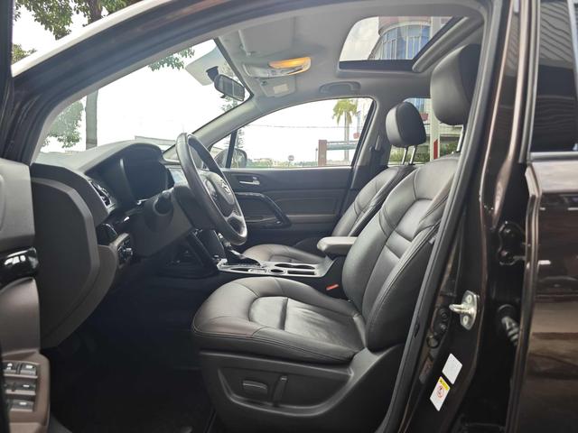 GAC Trumpchi GS4 2017 235T Automatic 2WD Luxury Smart Connect Edition -u22883292 | ZEEX AUTO