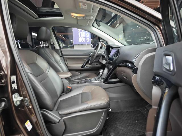 GAC Trumpchi GS4 2017 235T Automatic 2WD Luxury Smart Connect Edition -u22883292 | ZEEX AUTO