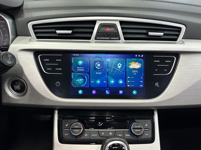 Geely Boyue 2018 1.8TD Automatic 2WD Smart Connected 4G Internet Edition -u22036642 | ZEEX AUTO