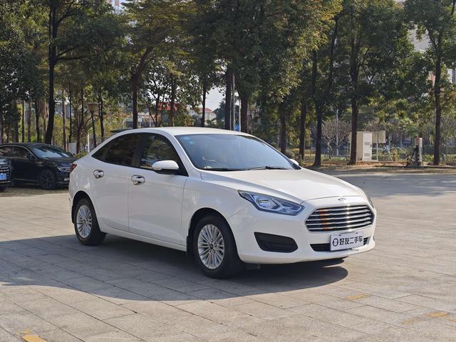 Ford Escort 2017 Facelift 1.5L Automatic Comfort Version -u22352519 | ZEEX AUTO