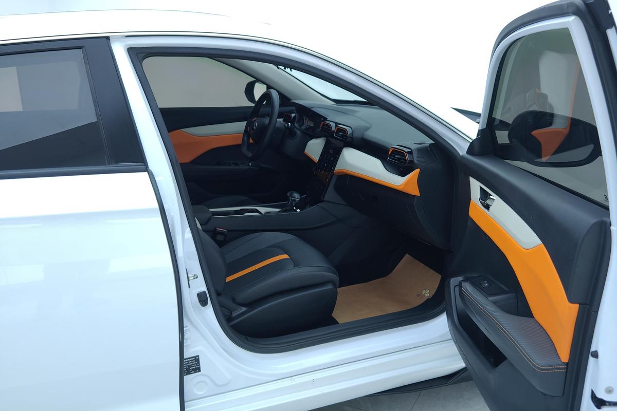 Dongfeng Aeolus Yixuan 2023 Mach Edition 1.5L Automatic Chasing Wind Edition -u22109086 | ZEEX AUTO