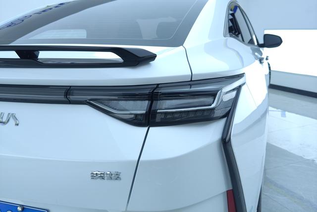 Dongfeng Aeolus Yixuan 2023 Mach Edition 1.5L Automatic Chasing Wind Edition -u22109086 | ZEEX AUTO