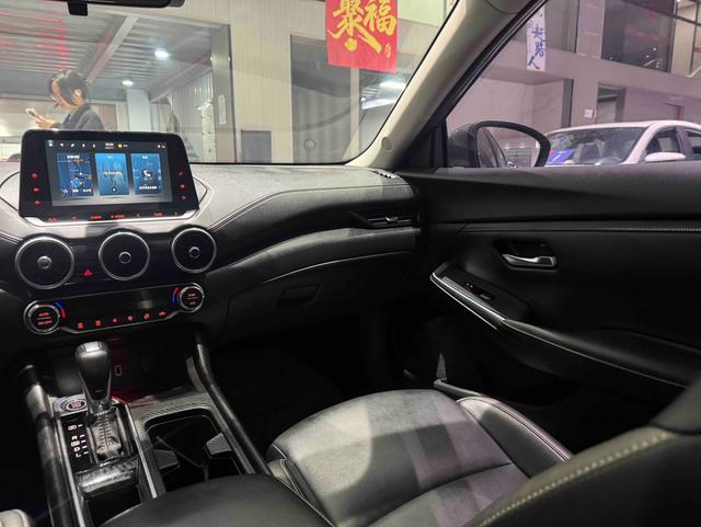 Dongfeng Nissan Sylphy 2021 1.6L XL CVT Premium Edition -u22841279 | ZEEX AUTO