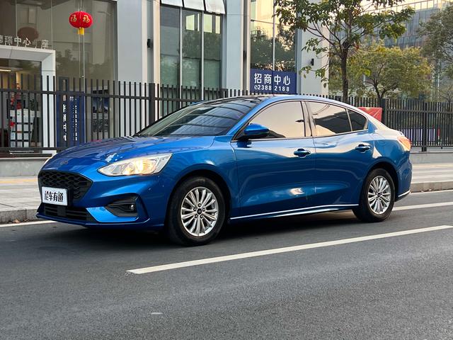 Ford Focus 2020 EcoBoost 180 -u22832134 | ZEEX AUTO