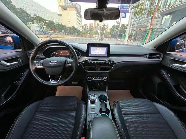 Ford Focus 2020 EcoBoost 180 -u22832134 | ZEEX AUTO