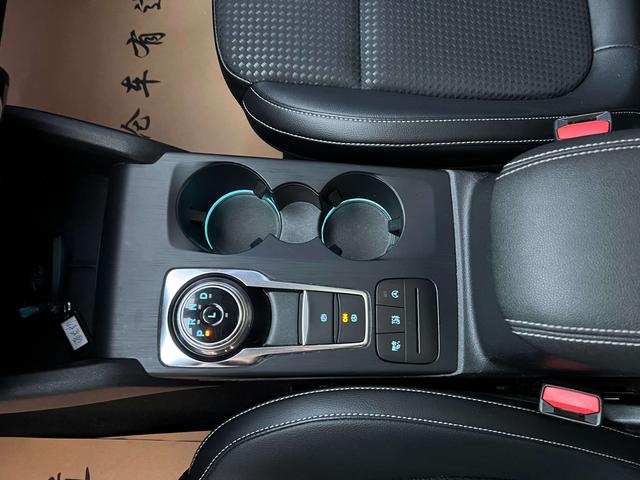 Ford Focus 2020 EcoBoost 180 -u22832134 | ZEEX AUTO