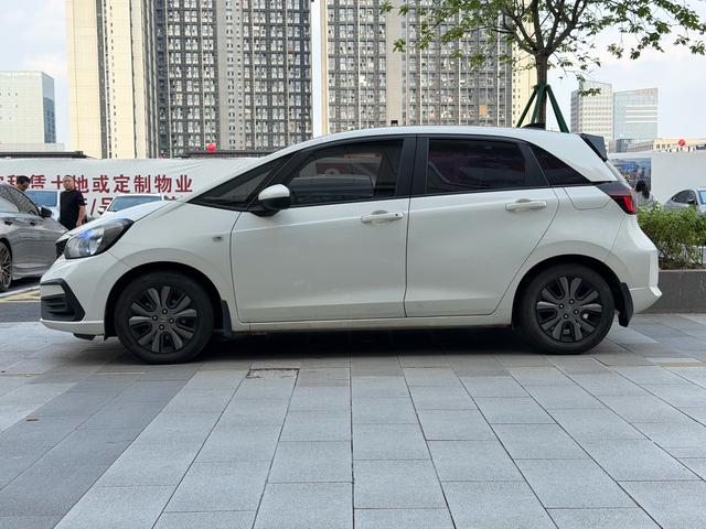 GAC Honda Fit 2022 1.5L CVT Trendy Enjoyment Sunroof Edition -u21261256 | ZEEX AUTO