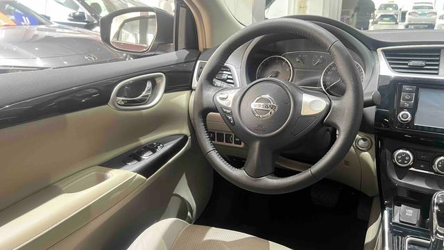 Dongfeng Nissan Sylphy 2018 1.6XV CVT Premium Version -u22840408 | ZEEX AUTO