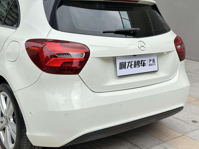 Mercedes-Benz A-Class (Imported) 2017 Facelift A 200 Dynamic -u22523496 | ZEEX AUTO