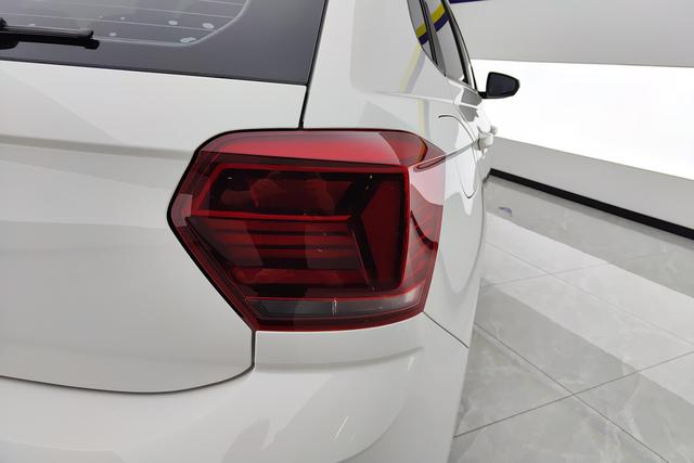 SAIC Volkswagen Polo 2021 Plus 1.5L Automatic Colorful Technology Version -u21691987 | ZEEX AUTO