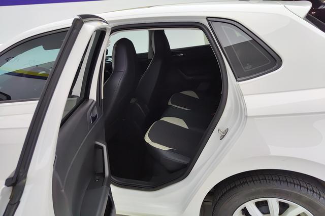 SAIC Volkswagen Polo 2021 Plus 1.5L Automatic Colorful Technology Version -u21691987 | ZEEX AUTO