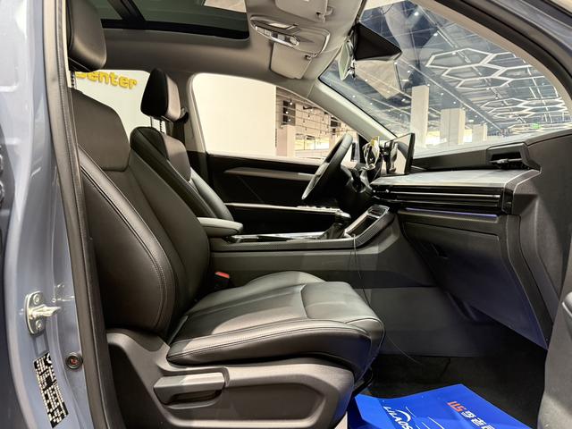 SAIC-GM-Wuling Xingchen 2021 Model 1.5T Automatic Star Edition -u22339098 | ZEEX AUTO