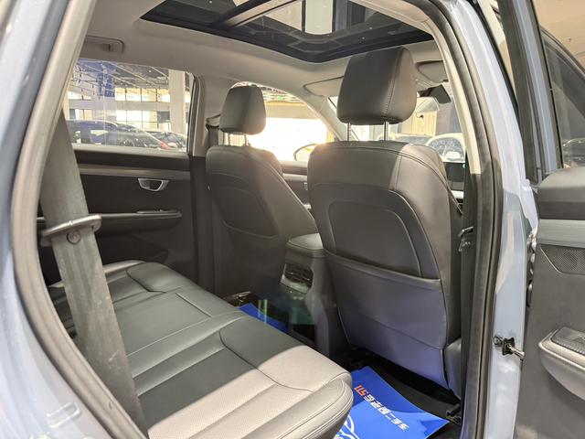 SAIC-GM-Wuling Xingchen 2021 Model 1.5T Automatic Star Edition -u22339098 | ZEEX AUTO