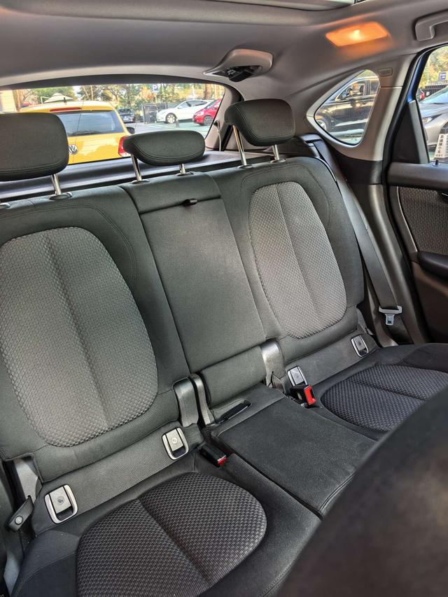 BMW Brilliance 2 Series Gran Tourer 2018 218i Fashion Version -u22672363 | ZEEX AUTO