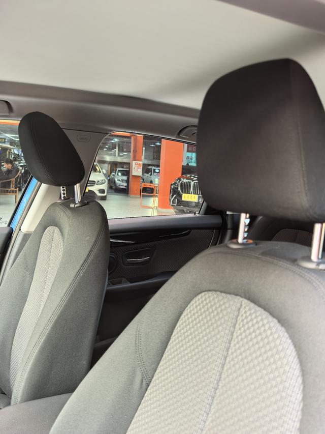 BMW Brilliance 2 Series Gran Tourer 2018 218i Fashion Version -u22672363 | ZEEX AUTO