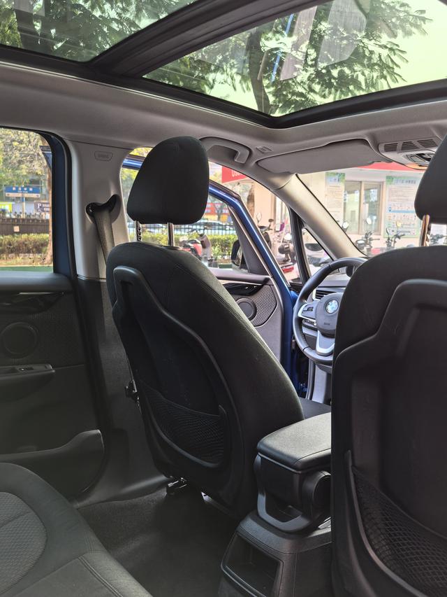 BMW Brilliance 2 Series Gran Tourer 2018 218i Fashion Version -u22672363 | ZEEX AUTO