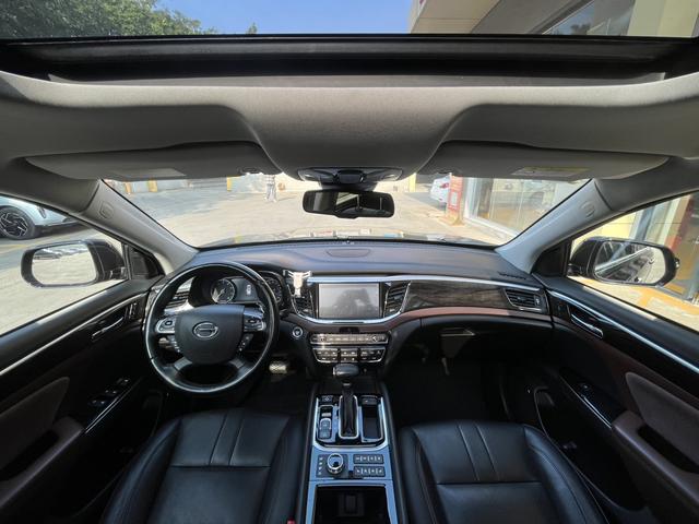 GAC Trumpchi GS8 2017 Model 320T 4WD Supreme Version 7-Seater -u22502527 | ZEEX AUTO