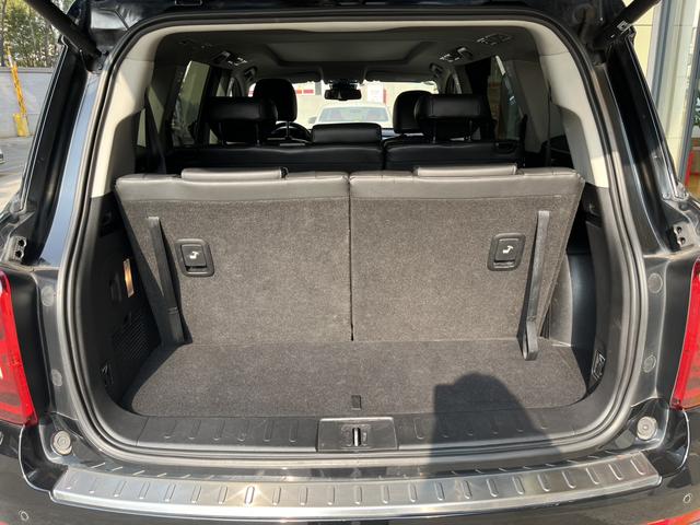 GAC Trumpchi GS8 2017 Model 320T 4WD Supreme Version 7-Seater -u22502527 | ZEEX AUTO