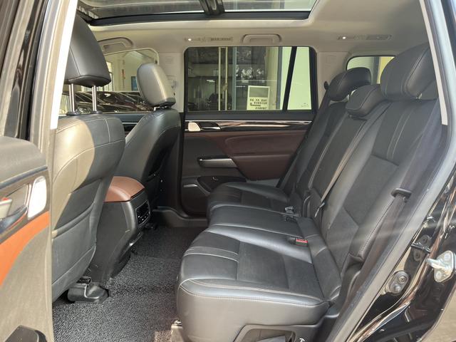 GAC Trumpchi GS8 2017 Model 320T 4WD Supreme Version 7-Seater -u22502527 | ZEEX AUTO