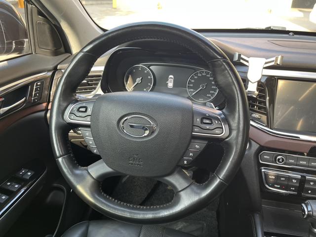 GAC Trumpchi GS8 2017 Model 320T 4WD Supreme Version 7-Seater -u22502527 | ZEEX AUTO