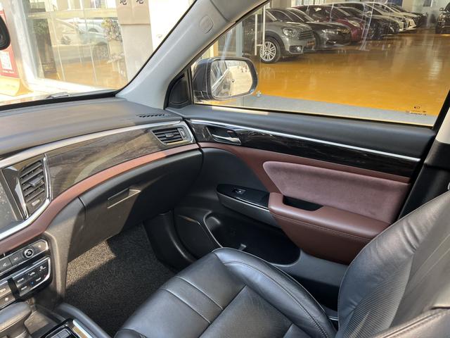 GAC Trumpchi GS8 2017 Model 320T 4WD Supreme Version 7-Seater -u22502527 | ZEEX AUTO