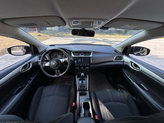 Dongfeng Nissan Sylphy 2021 Classic 1.6 XE CVT Comfort Edition -u22670026 | ZEEX AUTO