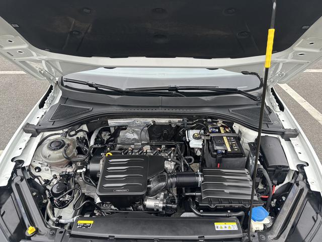 FAW-Volkswagen Bora 2021 1.5L Automatic Elite Smart Connection Edition -u22899855 | ZEEX AUTO