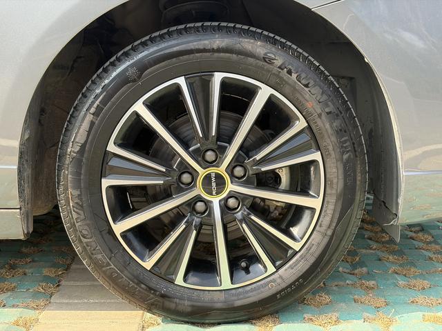 SAIC Motor Roewe i5 2021 1.5L CVT Star Edition -u22729500 | ZEEX AUTO