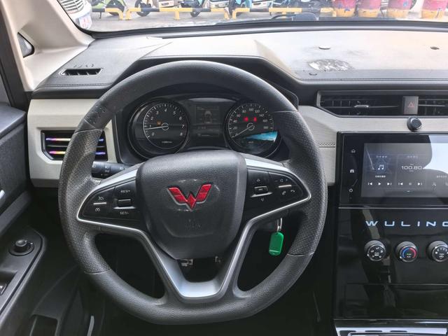 SAIC-GM-Wuling Zhengcheng 2021 1.5T Manual Luxury Version -u22959441 | ZEEX AUTO