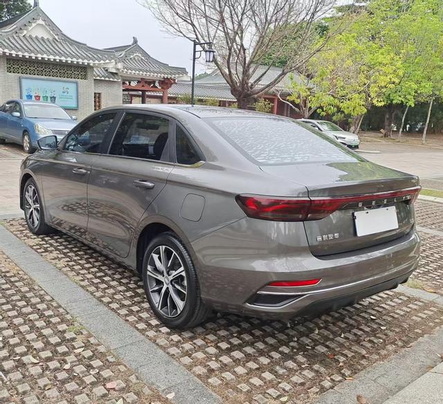 Geely Emgrand 2022 4th Generation 1.5L CVT Luxury Model -u22924674 | ZEEX AUTO