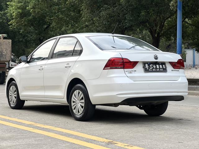 SAIC Volkswagen Santana 2019 1.5L Automatic Fashion Edition (National VI) -u21367758 | ZEEX AUTO