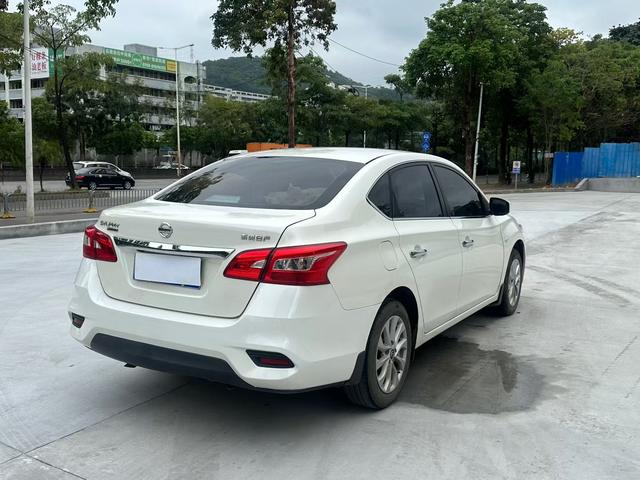 Dongfeng Nissan Sylphy 2021 Classic 1.6 XL CVT Luxury Edition -u22919088 | ZEEX AUTO
