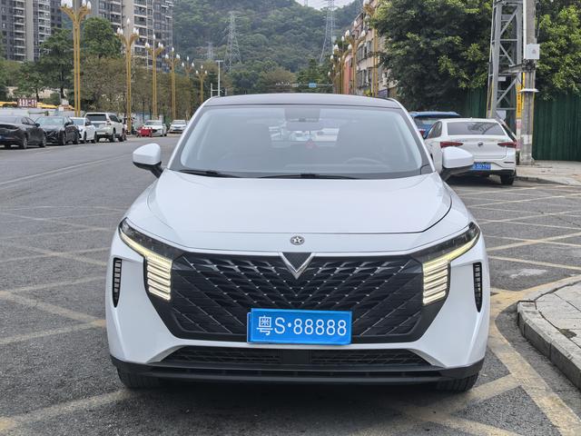Dongfeng Nissan Venucia Big V 2022 260T Idol Edition -u22627056 | ZEEX AUTO