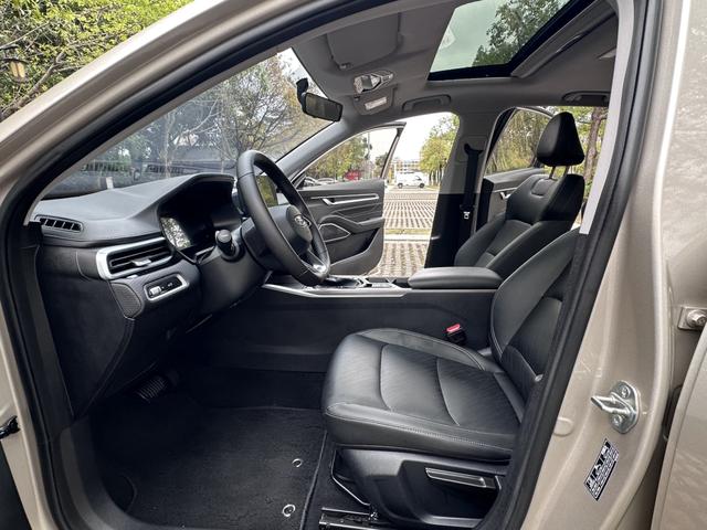 Geely Emgrand 2022 4th Generation 1.5L CVT Premium Model -u22948530 | ZEEX AUTO