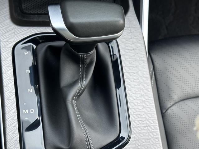 Geely Emgrand 2022 4th Generation 1.5L CVT Premium Model -u22948530 | ZEEX AUTO