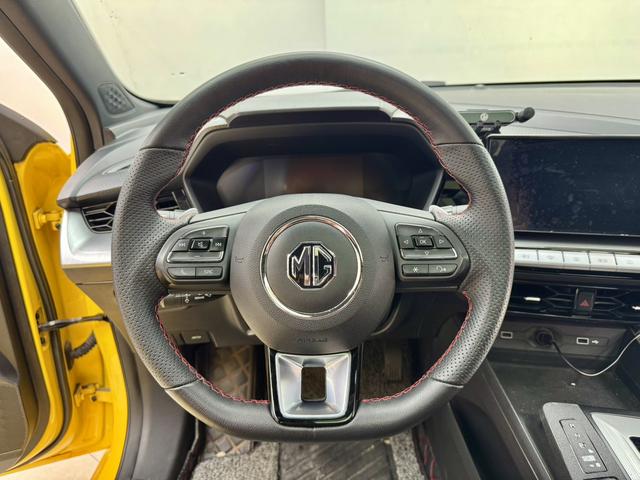 SAIC Motor MG5 2021 300TGI DCT Luxury Edition -u22821916 | ZEEX AUTO