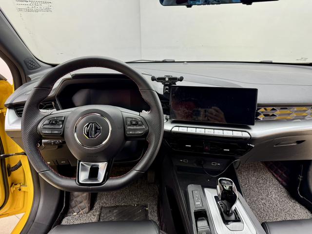SAIC Motor MG5 2021 300TGI DCT Luxury Edition -u22821916 | ZEEX AUTO