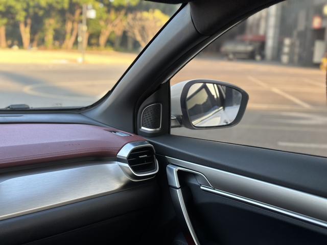 Geely Binyue 2020 PRO 260T DCT Knight -u22335411 | ZEEX AUTO