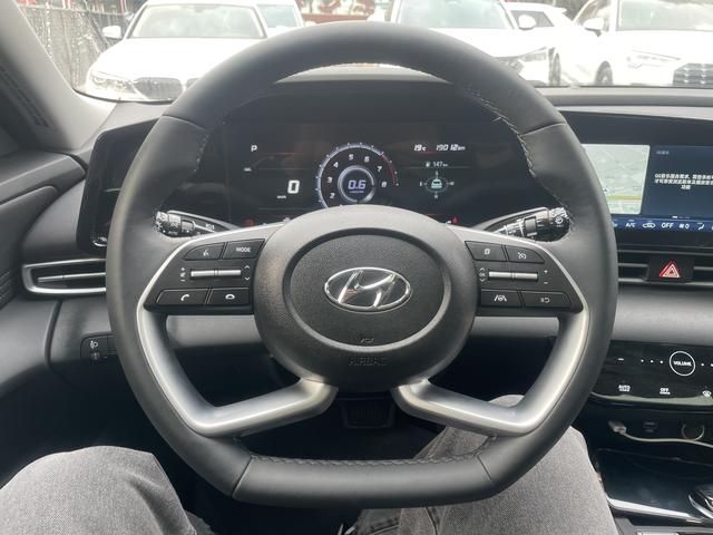 Beijing Hyundai Elantra 2022 1.5L CVT LUX Premium Edition Used Car for Sale in Ghana -u23051322 | ZEEX AUTO