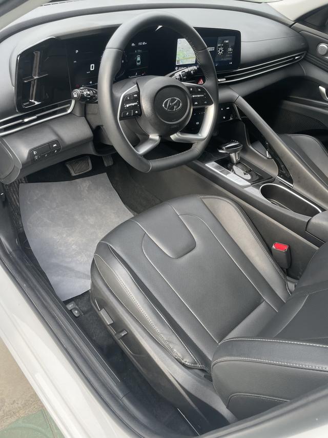 Beijing Hyundai Elantra 2022 1.5L CVT LUX Premium Edition Used Car for Sale in Ghana -u23051322 | ZEEX AUTO