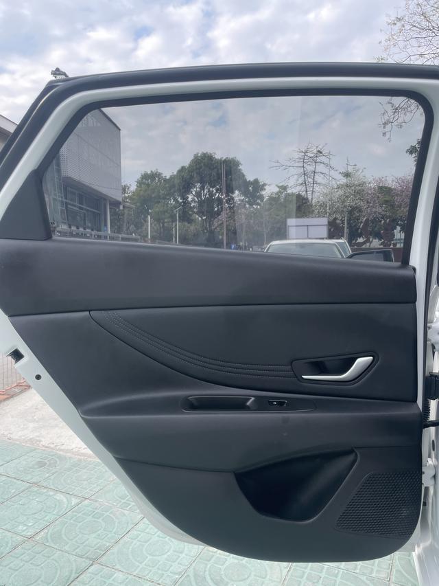Beijing Hyundai Elantra 2022 1.5L CVT LUX Premium Edition Used Car for Sale in Ghana -u23051322 | ZEEX AUTO