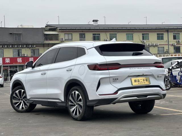 BYD Song PLUS DM 2023 DM-i Champion Edition 110KM Flagship PLUS Used Car for Sale in Ghana -u22769470 | ZEEX AUTO