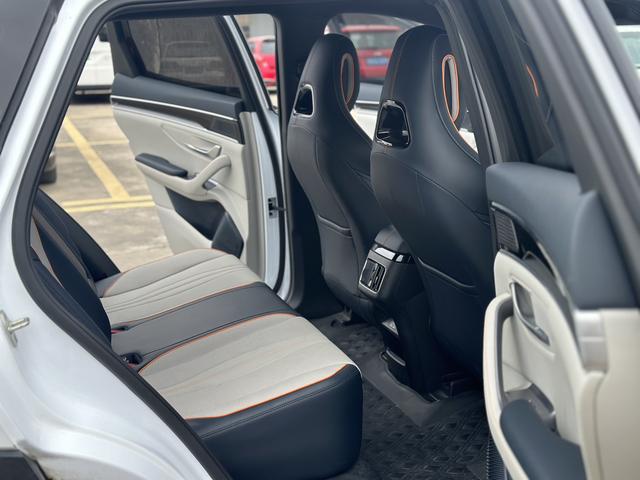 BYD Song PLUS DM 2023 DM-i Champion Edition 110KM Flagship PLUS Used Car for Sale in Ghana -u22769470 | ZEEX AUTO