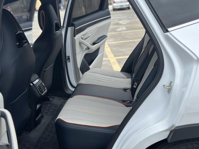 BYD Song PLUS DM 2023 DM-i Champion Edition 110KM Flagship PLUS Used Car for Sale in Ghana -u22769470 | ZEEX AUTO